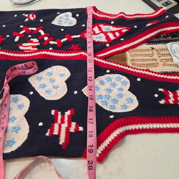 Vintage '96 Eagles Eye Collectibles Patriotic Parade Knit Vest Medium Navy Red - Picture 12 of 14